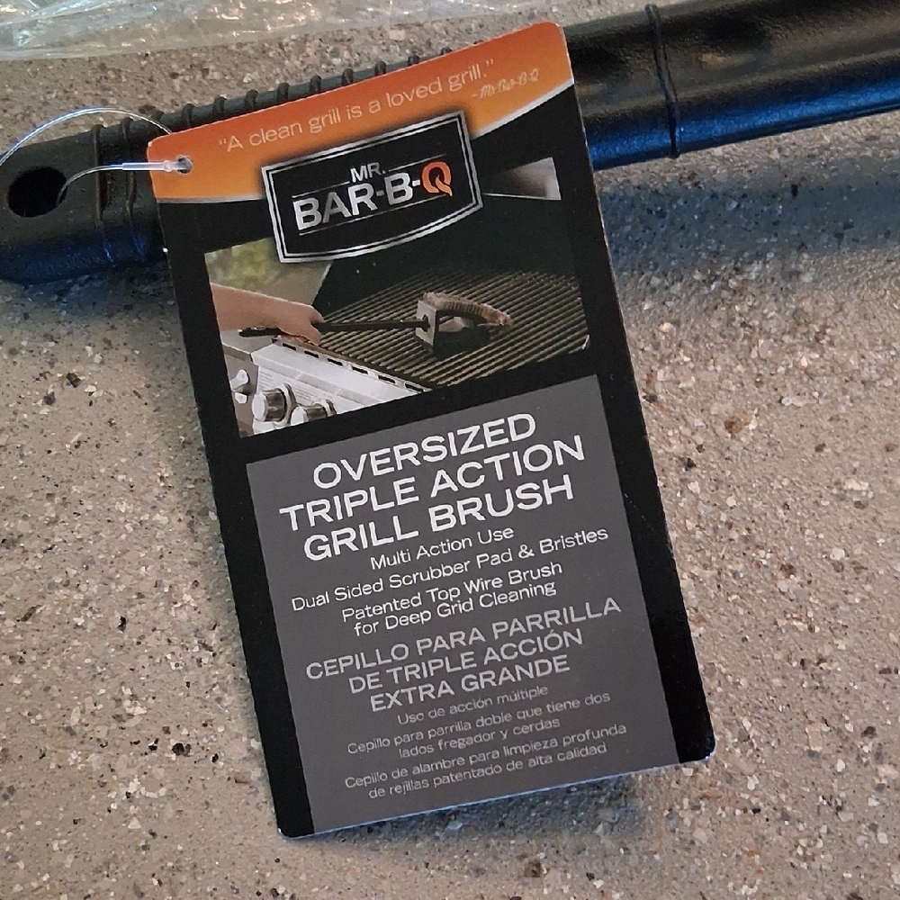 Black Triple Action Grill Brush